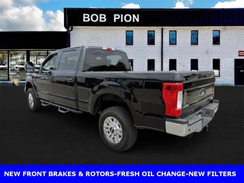 Used 2017 Ford F250 XLT w/ XLT Value Package image 6