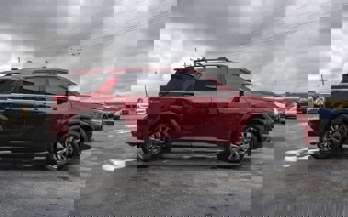 Used 2022 Nissan Pathfinder SV image 4