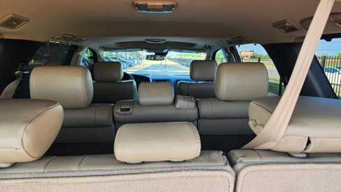 Used 2018 Toyota Sequoia Limited image 29