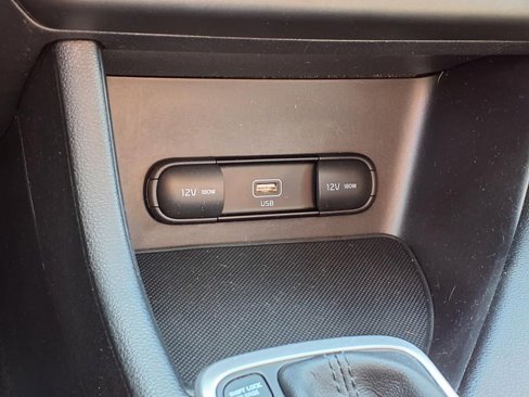 Used 2021 Kia Sportage LX image 14