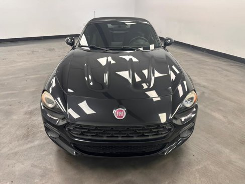 Used 2017 FIAT 124 Spider Classica image 15