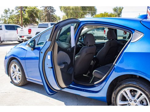 Used 2018 Chevrolet Cruze LT w/ Convenience Package image 34
