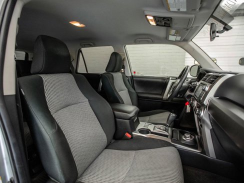 Used 2017 Toyota 4Runner SR5 image 20
