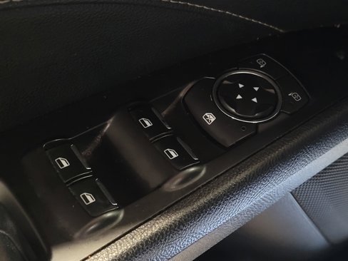 Used 2018 Ford Fusion Titanium image 27
