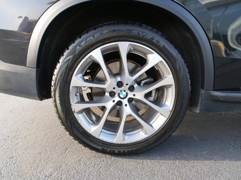 Used 2024 BMW X5 sDrive40i image 11