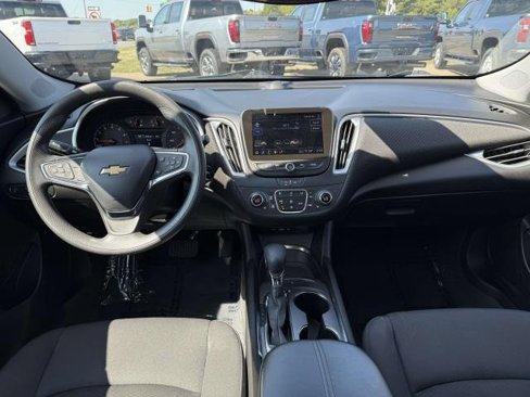 Used 2023 Chevrolet Malibu LT image 14