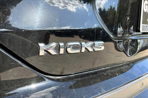 Used 2021 Nissan Kicks SR w/ SR Premium Package image 29