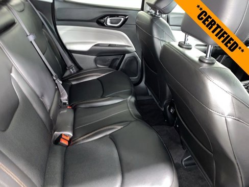 Certified 2022 Jeep Compass Limited image 18