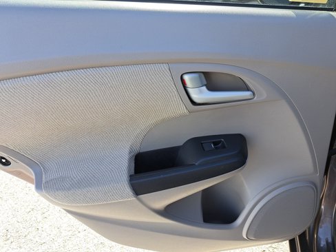 Used 2014 Honda Insight EX image 7
