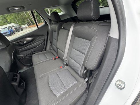 Used 2022 GMC Terrain SLE w/ Driver Convenience Package image 13