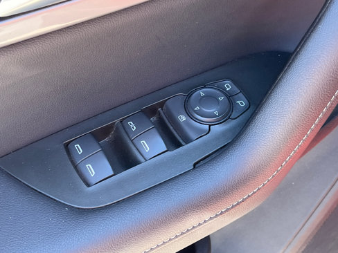 Certified 2023 Chevrolet Blazer LT w/ Midnight/Sport Edition image 12