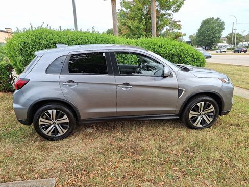 Used 2020 Mitsubishi Outlander Sport SE image 7