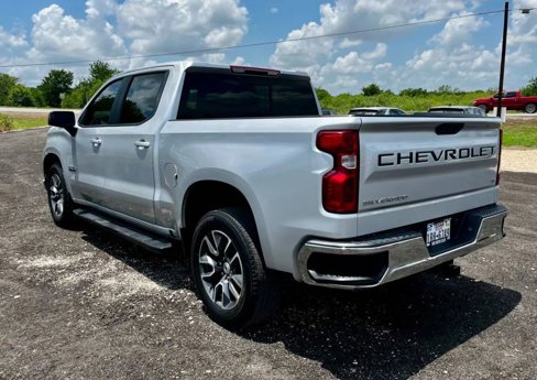 Used 2021 Chevrolet Silverado 1500 LT w/ Texas Edition Plus image 11