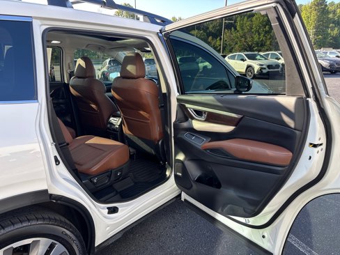 Certified 2020 Subaru Ascent Touring w/ Popular Package #3 image 43