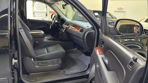 Used 2011 Chevrolet Tahoe LS image 14