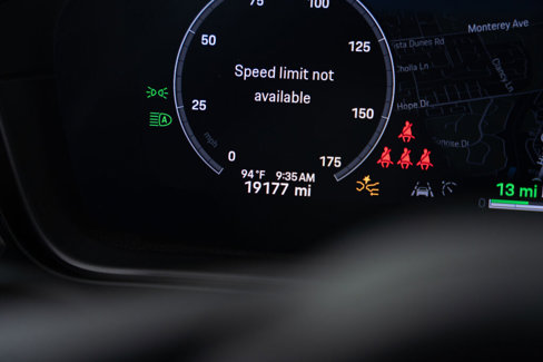 Used 2024 Porsche Cayenne E-Hybrid image 14