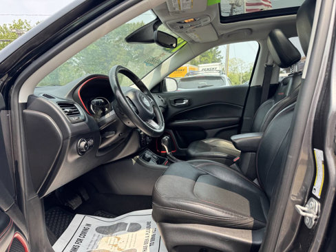 Used 2018 Jeep Compass Trailhawk w/ Leather Interior Group image 15