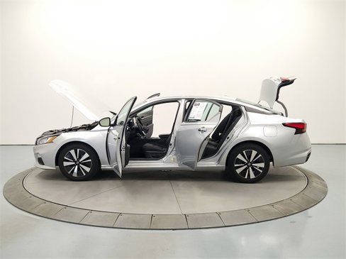 Used 2021 Nissan Altima 2.5 SV image 13