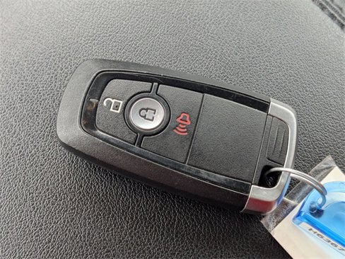 Used 2024 Ford Edge SEL image 32
