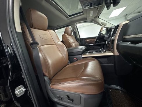 Used 2014 RAM 1500 Laramie Longhorn image 13