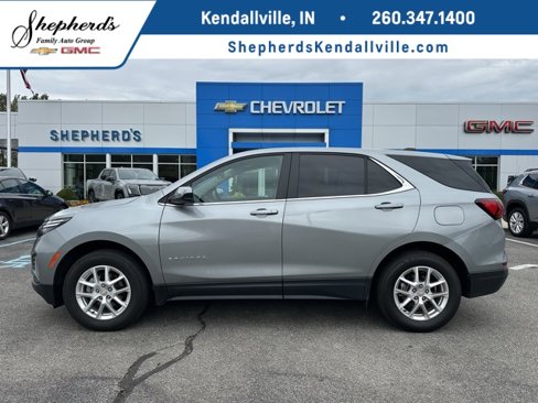 Used 2023 Chevrolet Equinox LT image 1