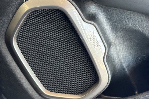 Used 2022 Jeep Renegade Latitude image 25