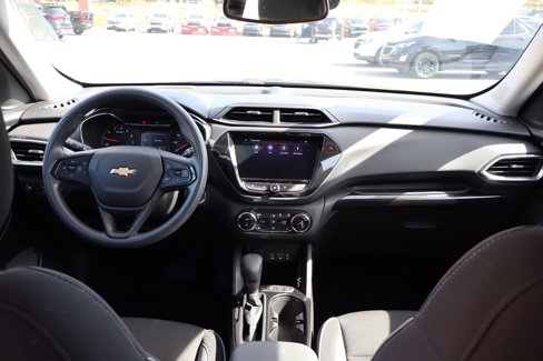 Used 2022 Chevrolet TrailBlazer LT w/ Convenience Package image 36