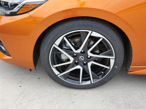 Certified 2023 Nissan Sentra SR w/ SR Premium Package image 12
