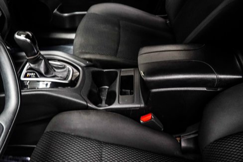 Used 2018 Nissan Rogue Sport S w/ S Appearance Package image 16
