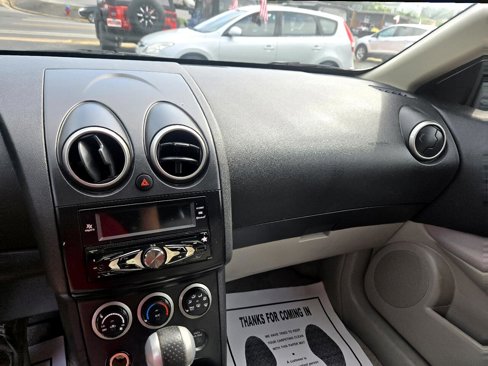 Used 2010 Nissan Rogue S w/ 360 Degree Value Pkg image 33