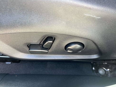 Certified 2022 Jeep Compass Limited image 17