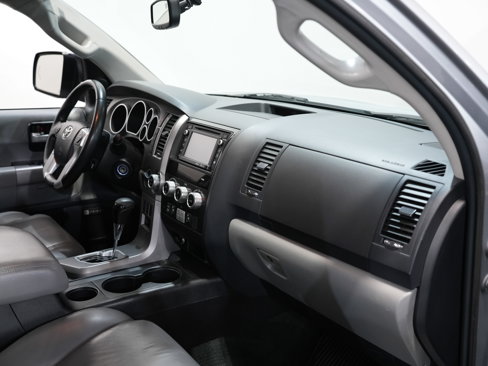 Used 2015 Toyota Sequoia Limited image 36