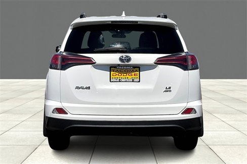 Used 2018 Toyota RAV4 LE w/ All Weather Liner Package image 4