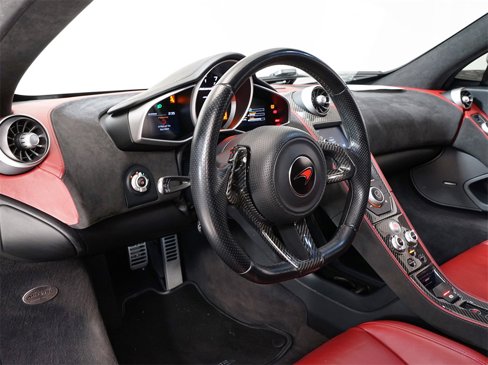 Used 2012 McLaren MP4-12C Coupe image 11