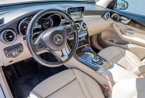 Used 2019 Mercedes-Benz GLC 300 image 14