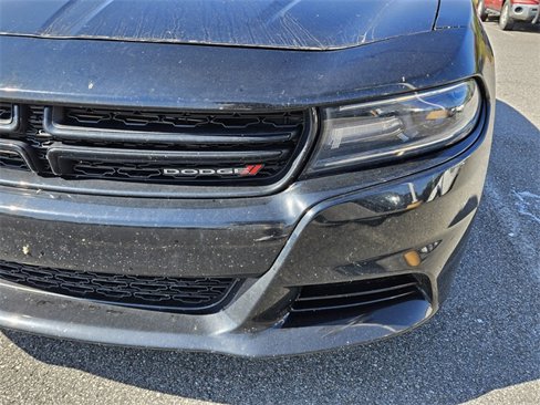 Used 2016 Dodge Charger SXT image 6
