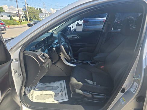 Used 2015 Honda Accord LX image 11