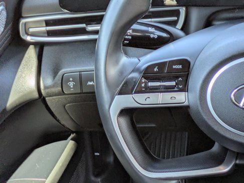 Used 2021 Hyundai Elantra SEL w/ Convenience Package image 21