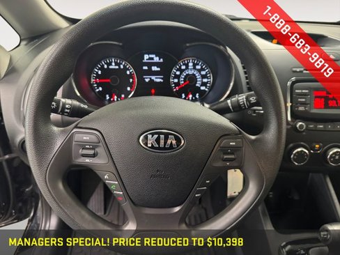 Used 2017 Kia Forte LX image 10
