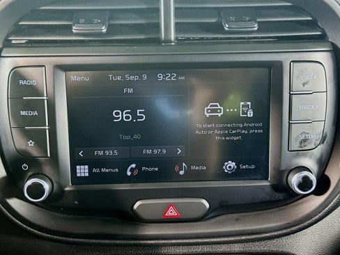 Certified 2023 Kia Soul LX w/ LX Technology Package image 21