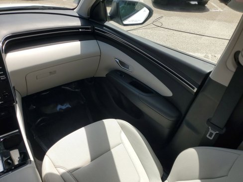 Used 2023 Hyundai Tucson SEL w/ Convenience Package image 18