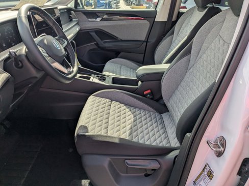 New 2025 Volkswagen Tiguan S image 14