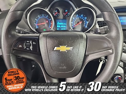 Used 2012 Chevrolet Cruze LT image 17