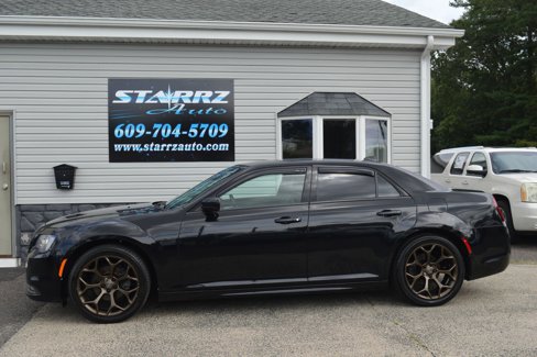 Used 2016 Chrysler 300 S image 2