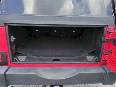 Used 2018 Jeep Wrangler Unlimited Sport S image 14