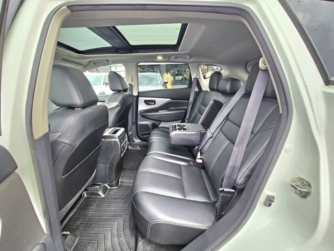 Used 2019 Nissan Murano Platinum image 14