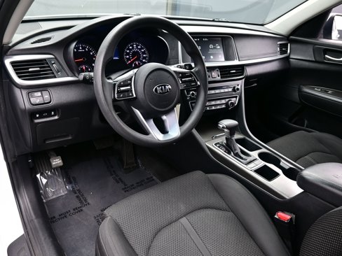 Used 2020 Kia Optima LX image 13