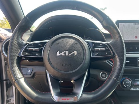 Certified 2022 Kia Forte GT w/ GT Technology Package image 12
