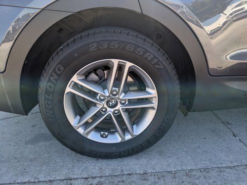 Used 2018 Hyundai Santa Fe Sport image 12
