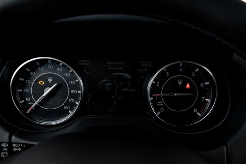 Used 2022 Maserati Levante GT image 35